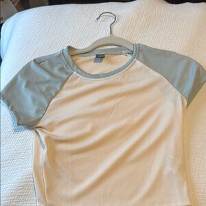 SHEIN Cream and Green Crop Fitted T-Shirt